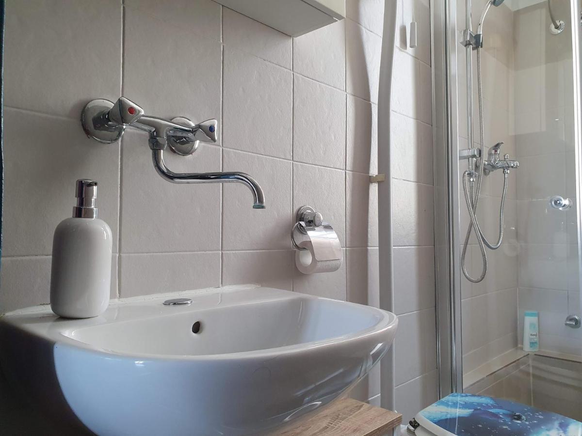 Apartment Tina Pula Luaran gambar